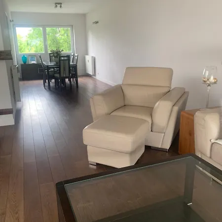Panthause Avec 3 A Coucher Pour 6 Personnes Apartment Bourg-la-Reine