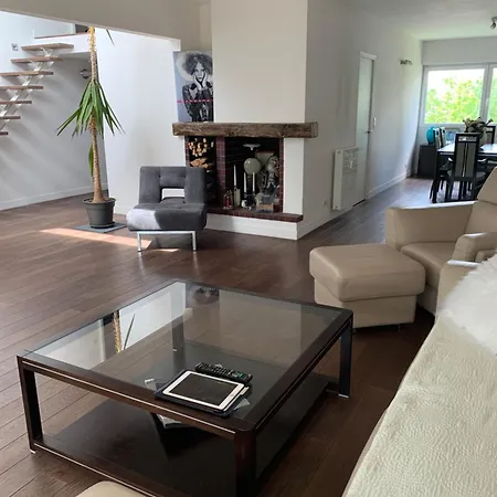 Panthause Avec 3 A Coucher Pour 6 Personnes Apartment *